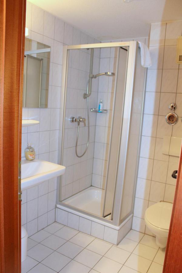 Nufringen Hotel Lamm מראה חיצוני תמונה