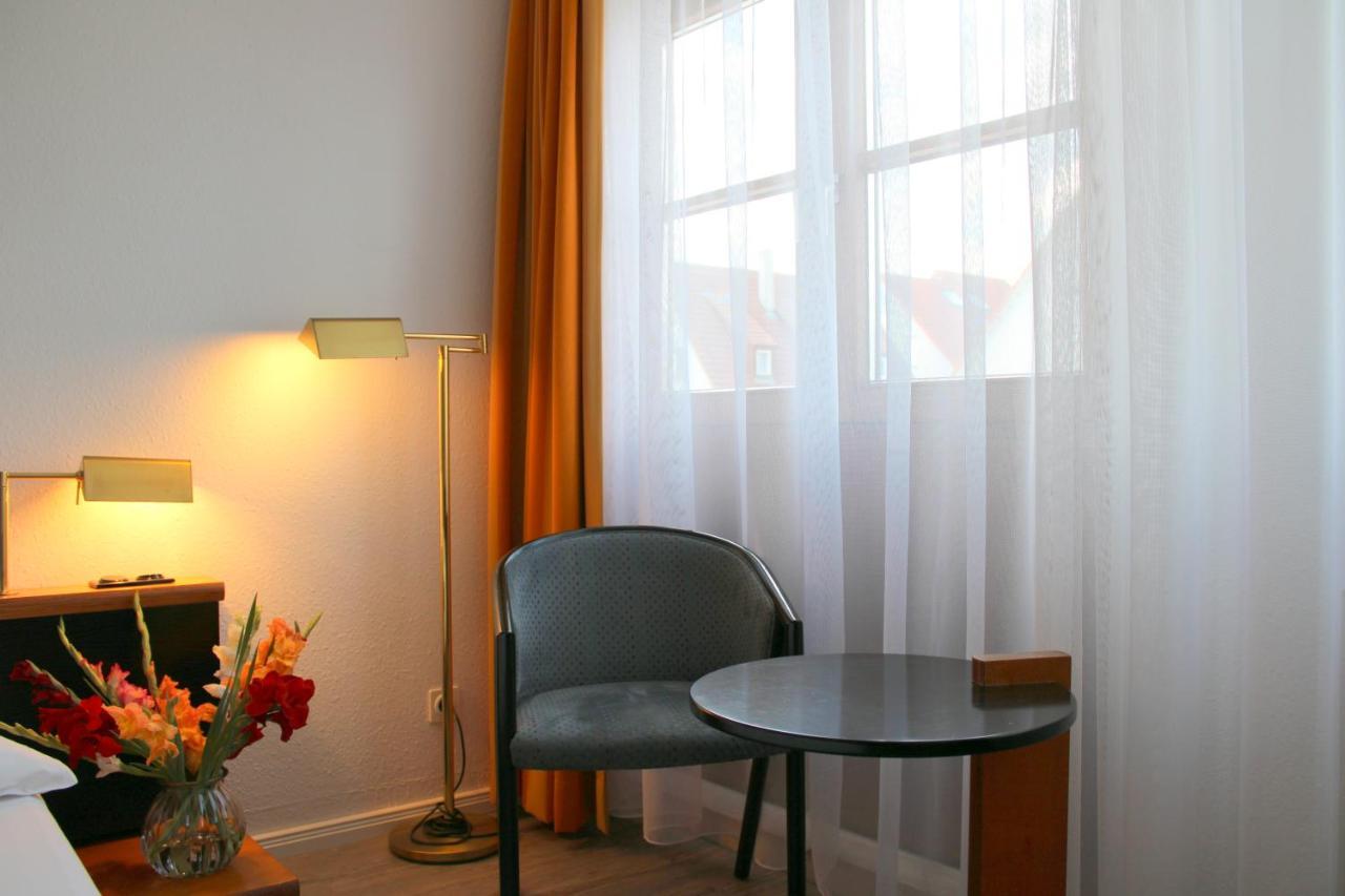 Nufringen Hotel Lamm מראה חיצוני תמונה