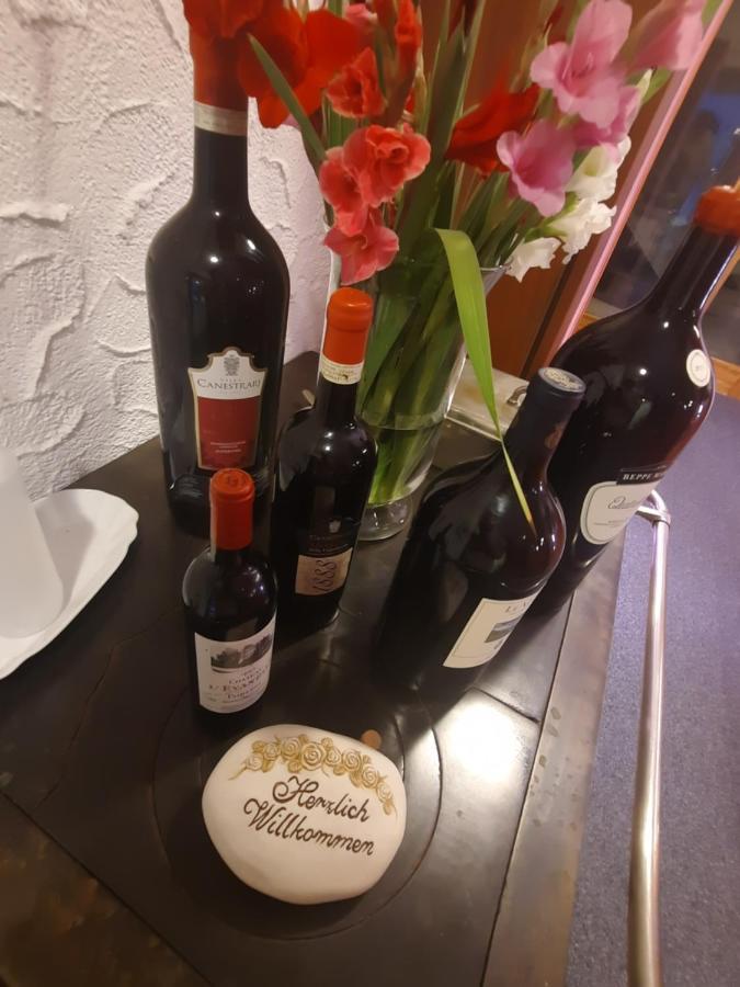 Nufringen Hotel Lamm מראה חיצוני תמונה